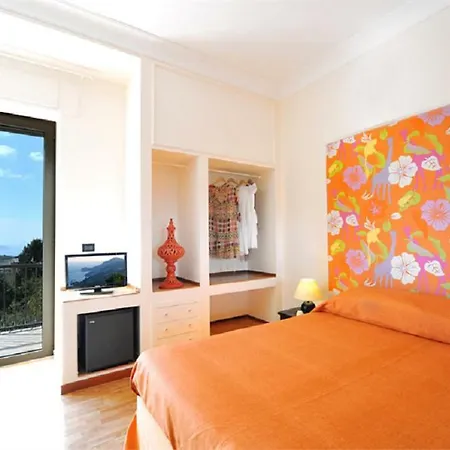 Holiday home Residenza Titina *